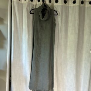 100% Linen dress.  Women’s small, olive green.  Italian made